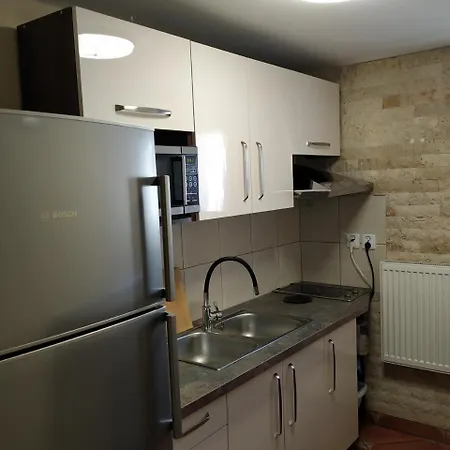 Klaudia Centrum Privatunterkunft *